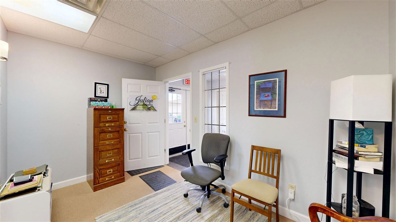 1114 N Dodge Street Iowa City IA 52245