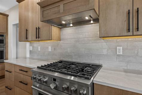 648 Rock Ridge Road Tiffin IA 52340