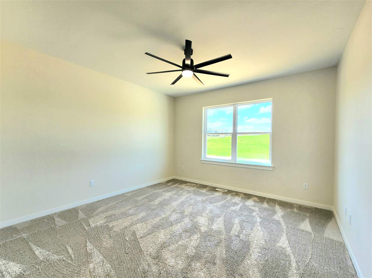 648 Rock Ridge Road Tiffin IA 52340