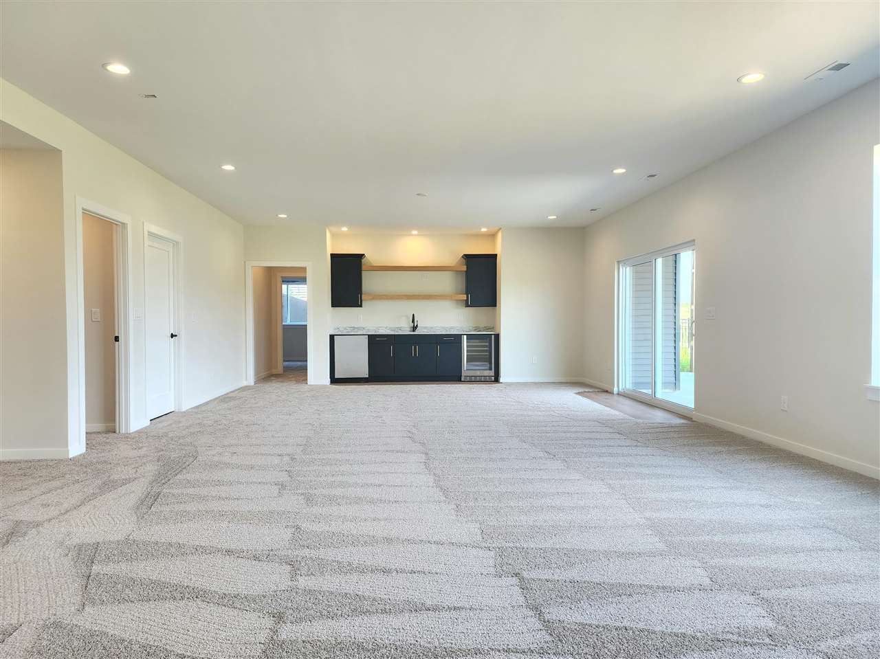 648 Rock Ridge Road Tiffin IA 52340