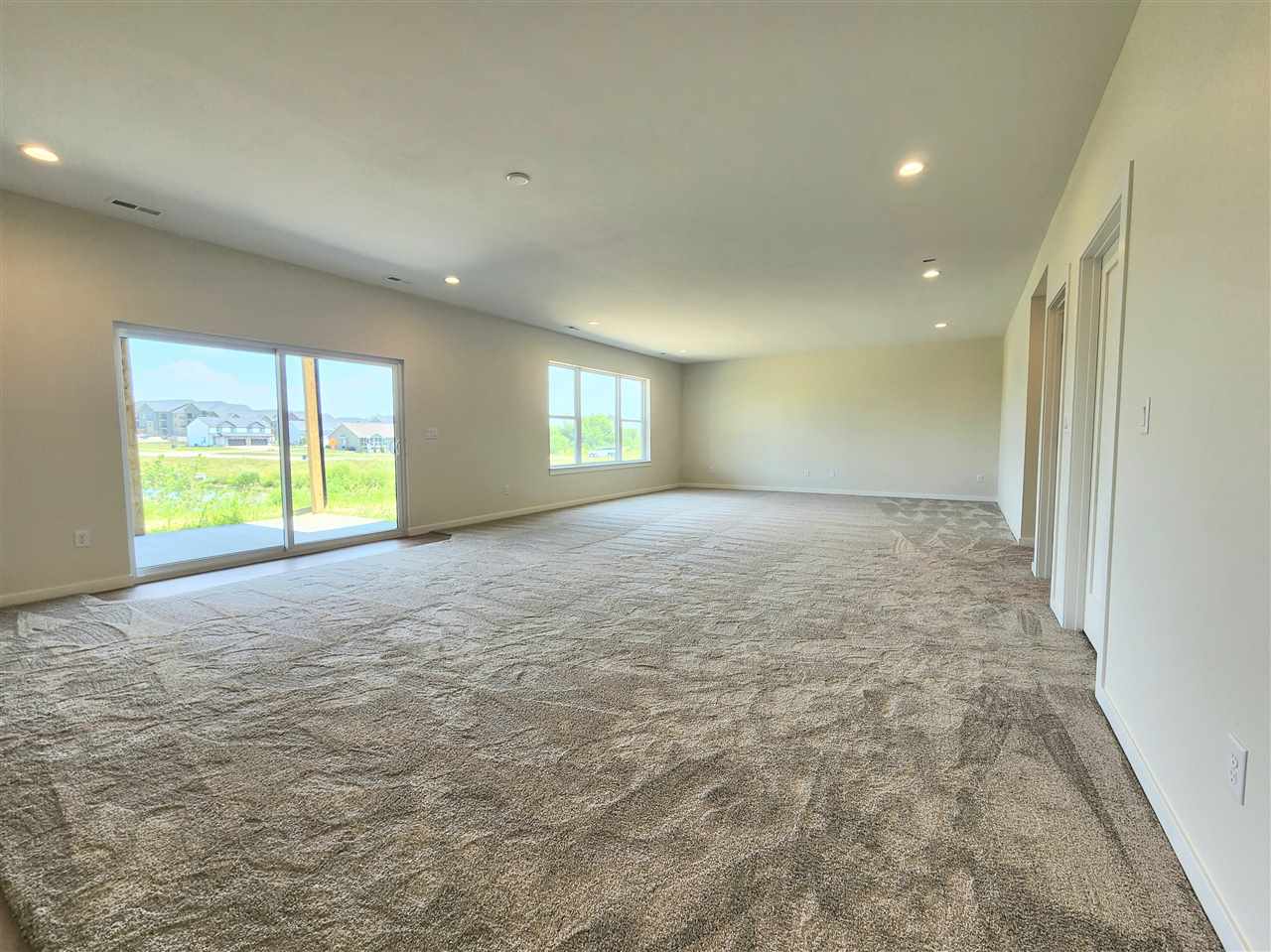 648 Rock Ridge Road Tiffin IA 52340