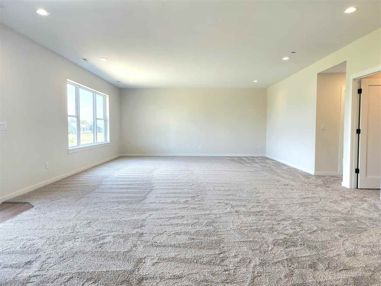 648 Rock Ridge Road Tiffin IA 52340
