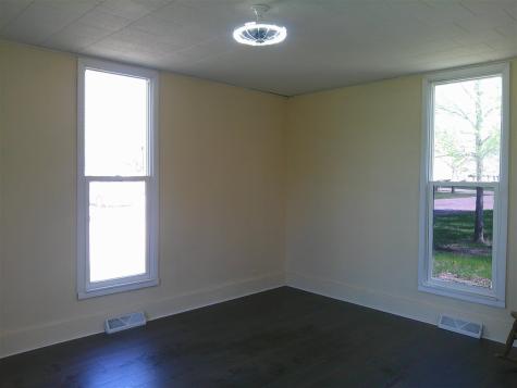 1102 4th Avenue Fredonia IA 52738