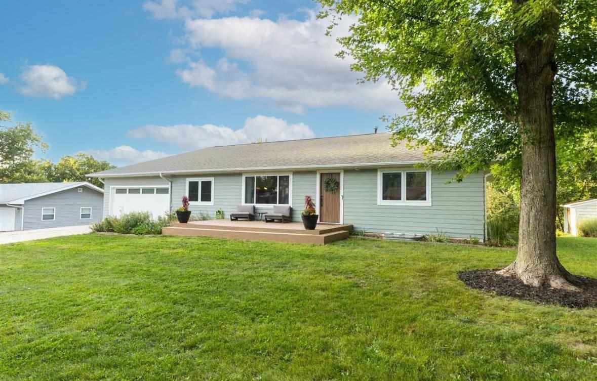 3868 Martin Lane NE Iowa City IA 52240