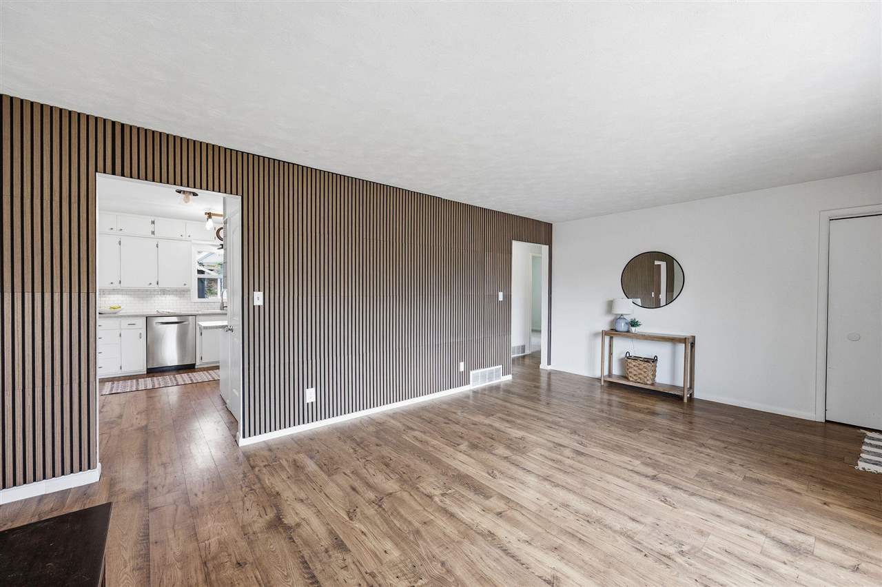 3868 Martin Lane NE Iowa City IA 52240