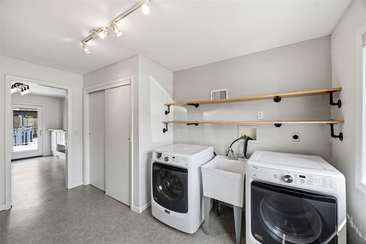 3868 Martin Lane NE Iowa City IA 52240