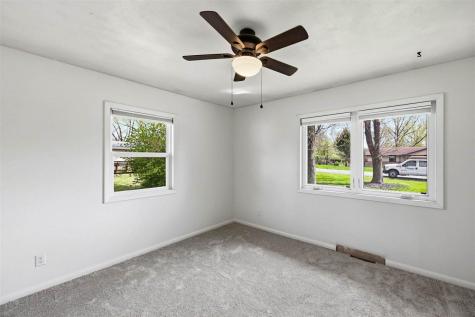 3868 Martin Lane NE Iowa City IA 52240