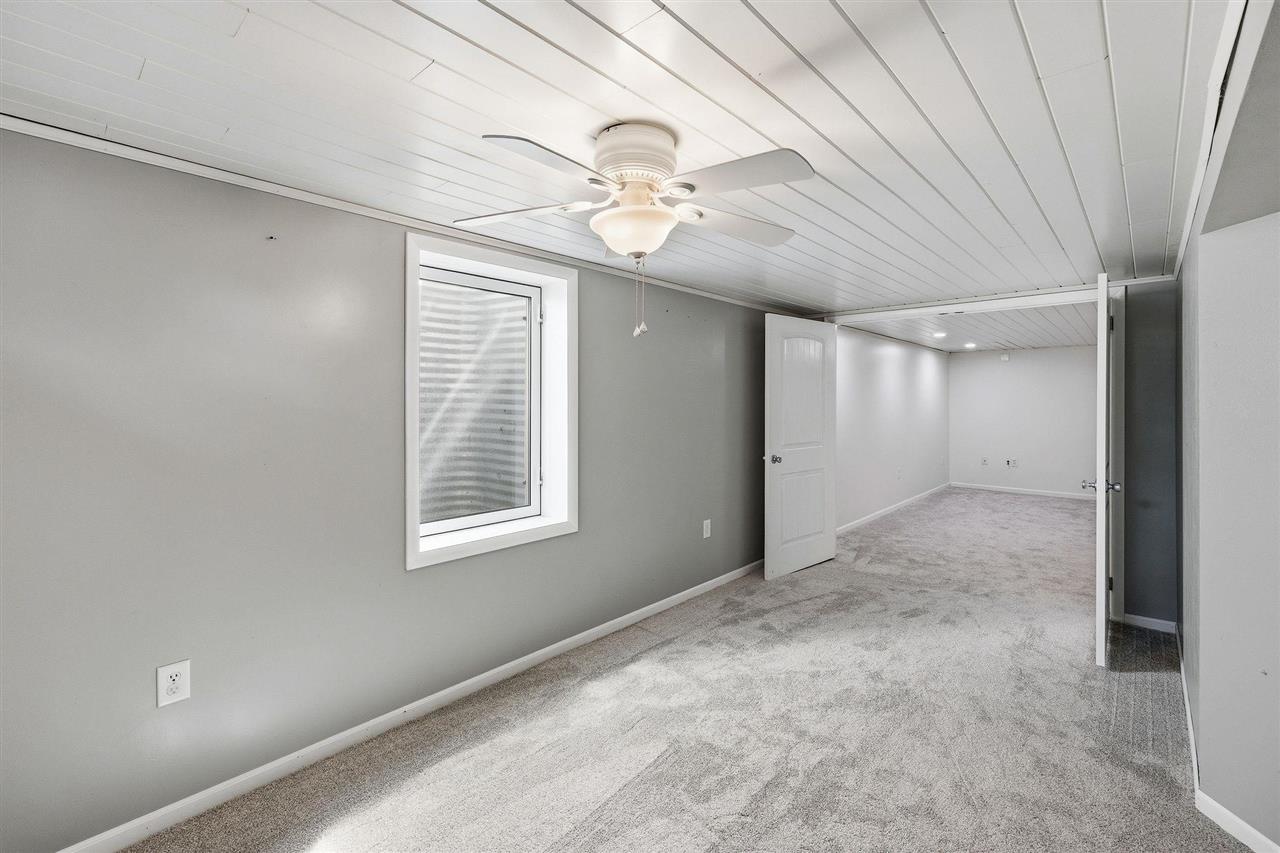3868 Martin Lane NE Iowa City IA 52240