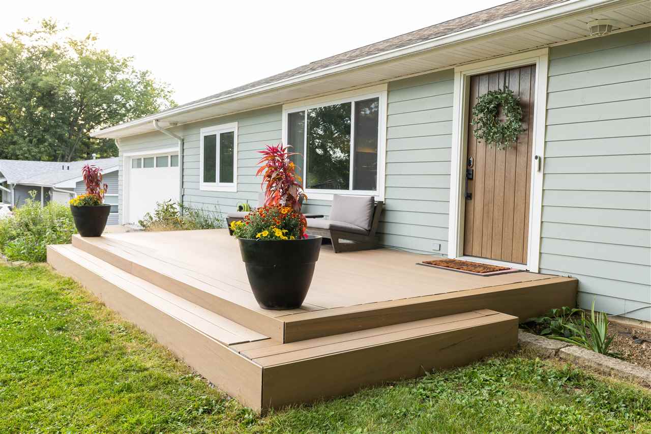 3868 Martin Lane NE Iowa City IA 52240