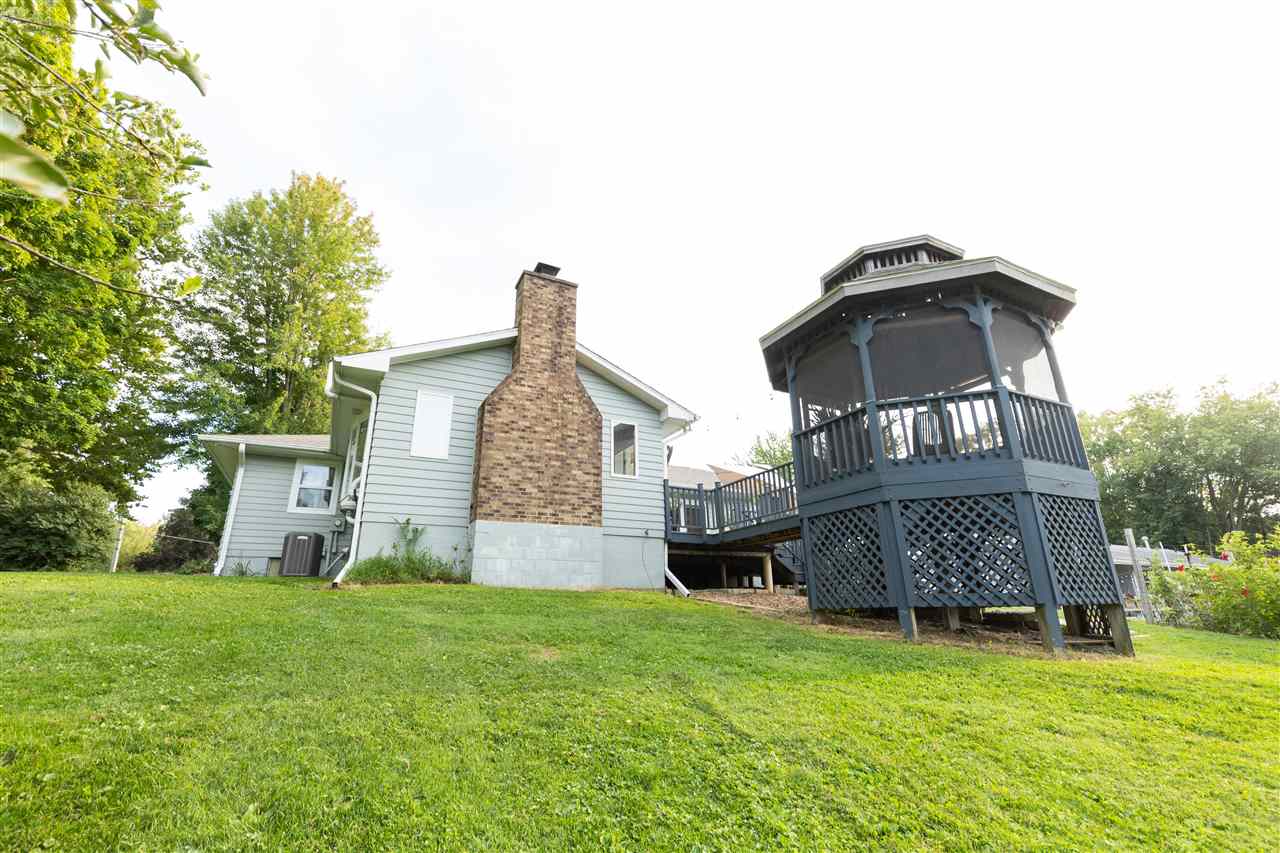 3868 Martin Lane NE Iowa City IA 52240