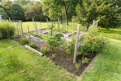 3868 Martin Lane NE Iowa City IA 52240