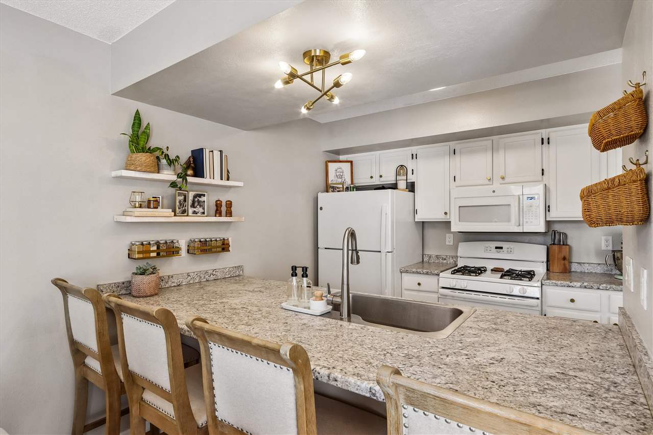 1103 22nd Avenue Coralville IA 52241