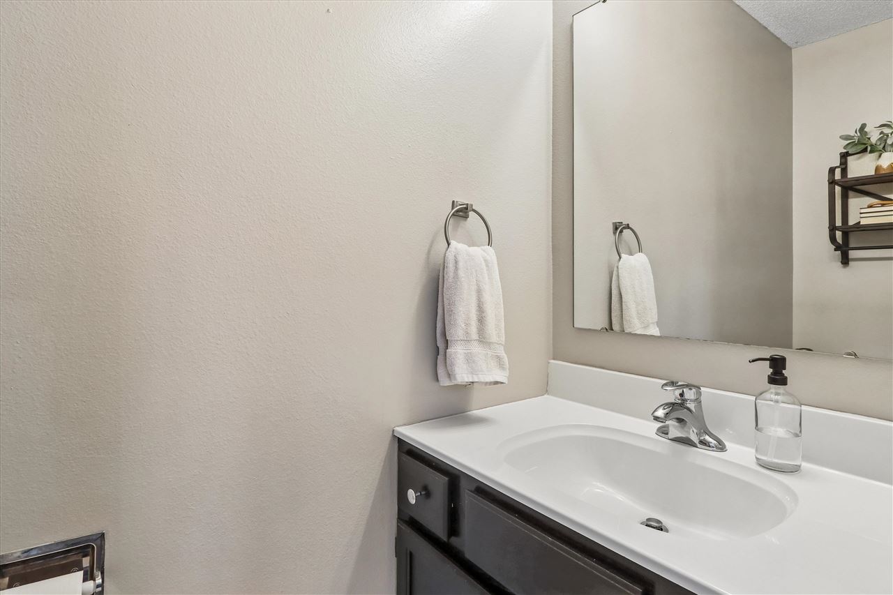 1103 22nd Avenue Coralville IA 52241