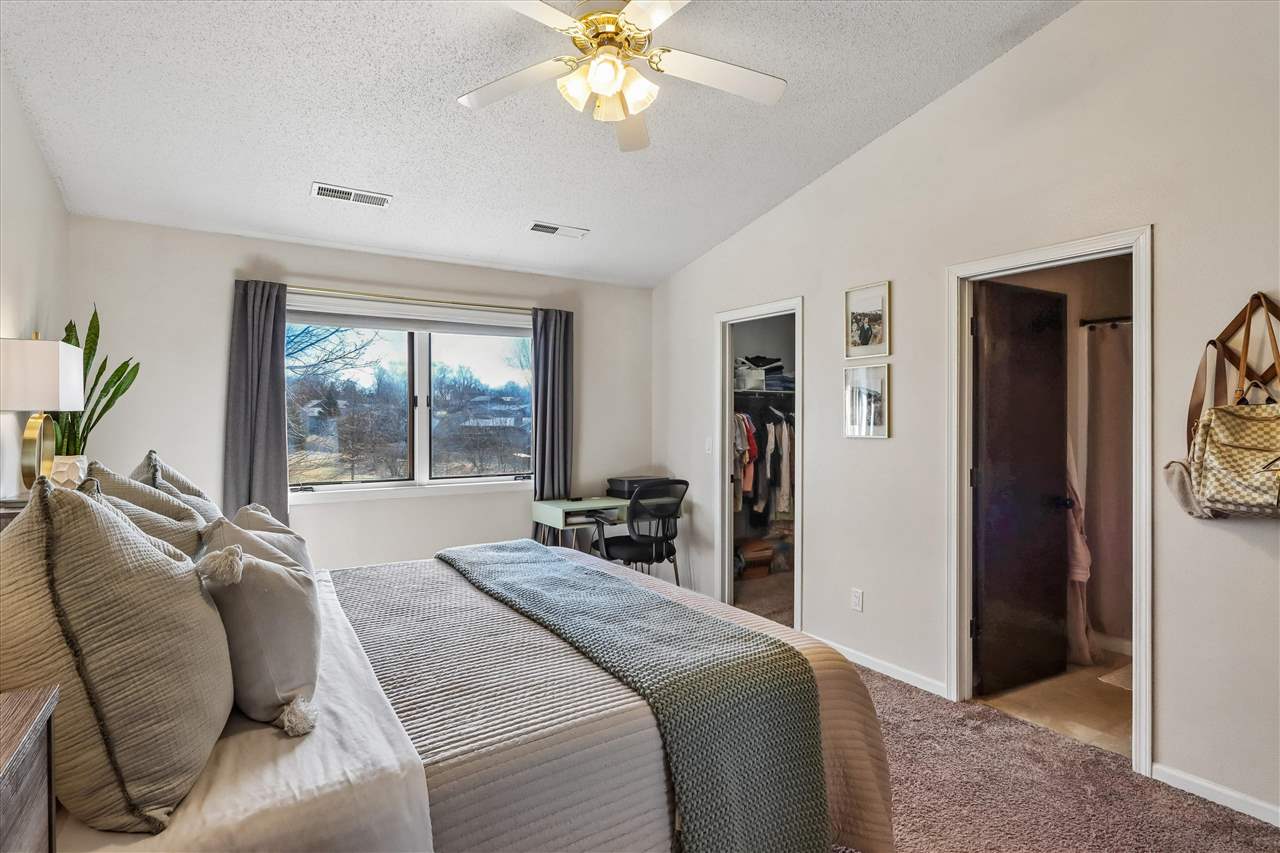 1103 22nd Avenue Coralville IA 52241