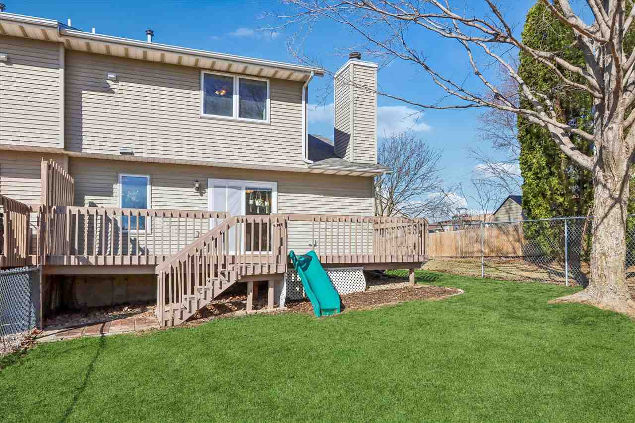 1103 22nd Avenue Coralville IA 52241