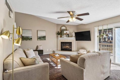 1103 22nd Avenue Coralville IA 52241