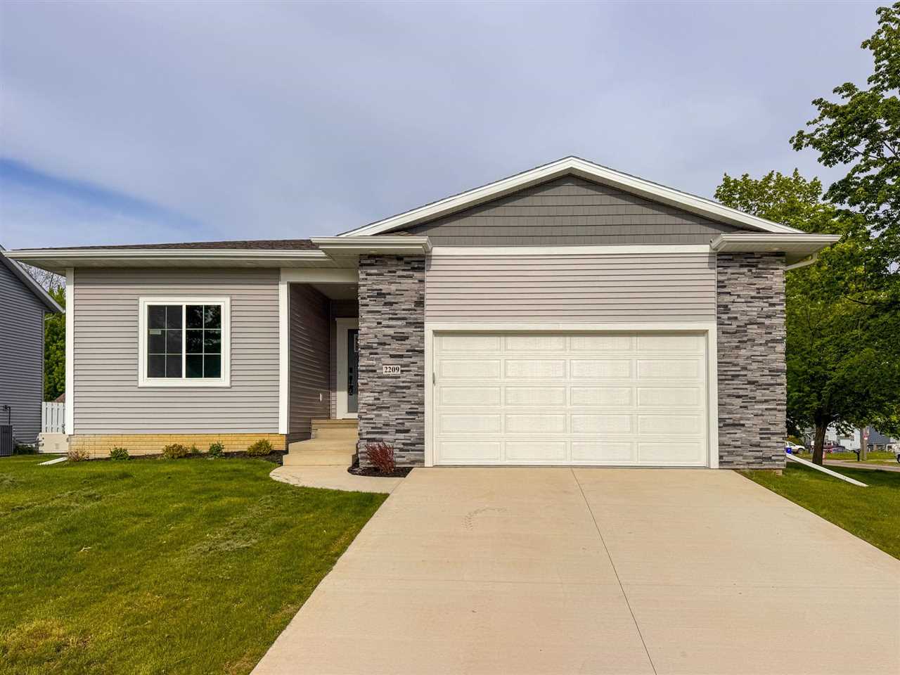 2209 Milligan Court Cedar Rapids IA 52404-0000