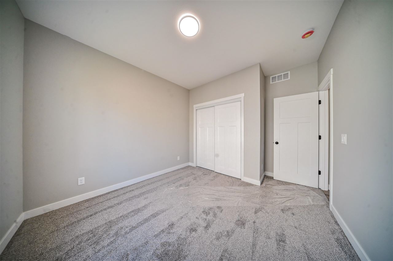 2209 Milligan Court Cedar Rapids IA 52404-0000