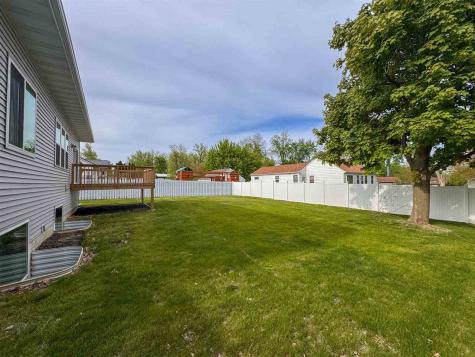 2209 Milligan Court Cedar Rapids IA 52404-0000