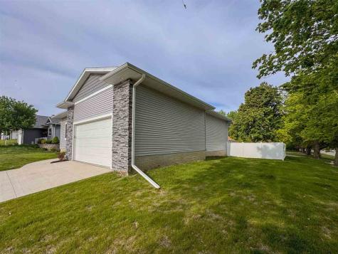 2209 Milligan Court Cedar Rapids IA 52404-0000