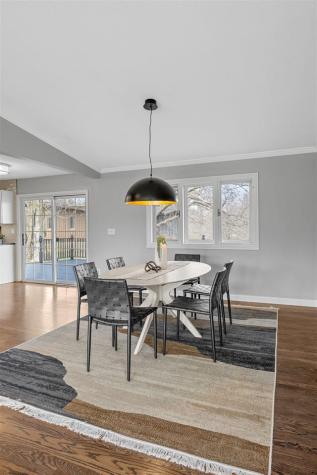 22 Fairview Knoll NE Iowa City IA 52240