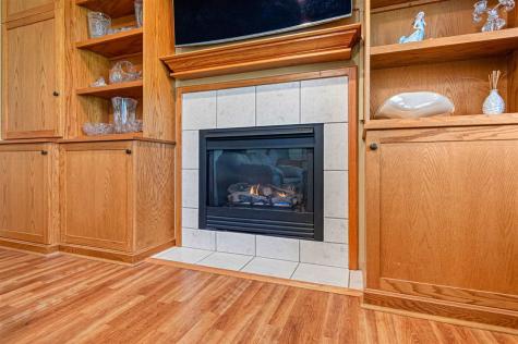 2043 Timber Lane Coralville IA 52241