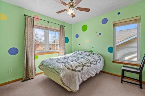 2043 Timber Lane Coralville IA 52241