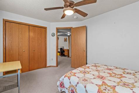 2043 Timber Lane Coralville IA 52241