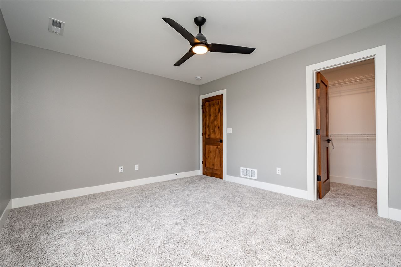 3073 Ridgeview Circle Coralville IA 52241