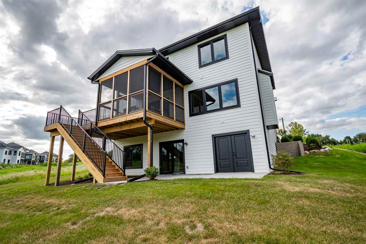 3073 Ridgeview Circle Coralville IA 52241