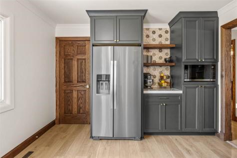 333 E 6th Street Solon IA 52333
