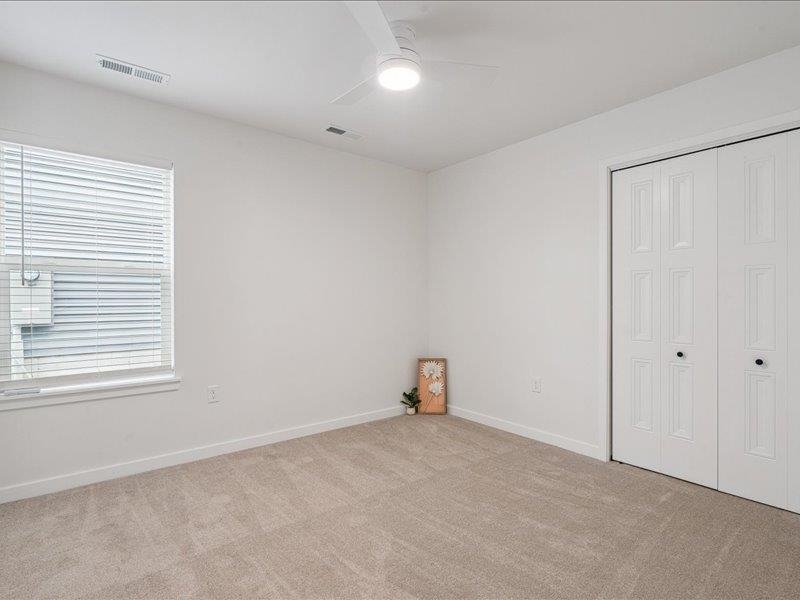 192 Huntington IA 52245