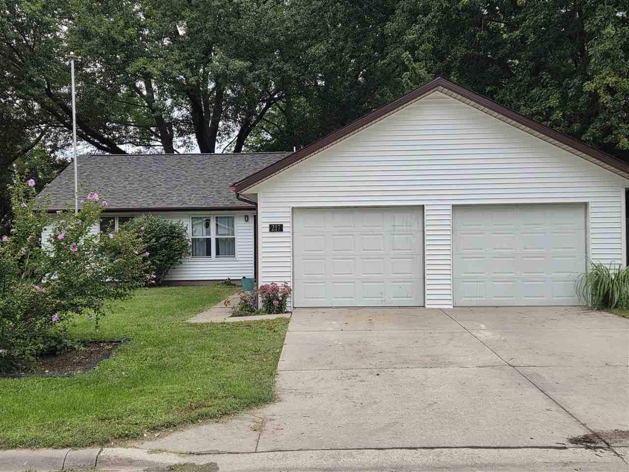 217 A Avenue Kalona IA 52247