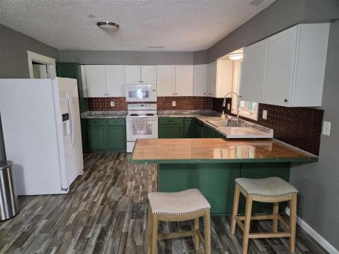 217 A Avenue Kalona IA 52247