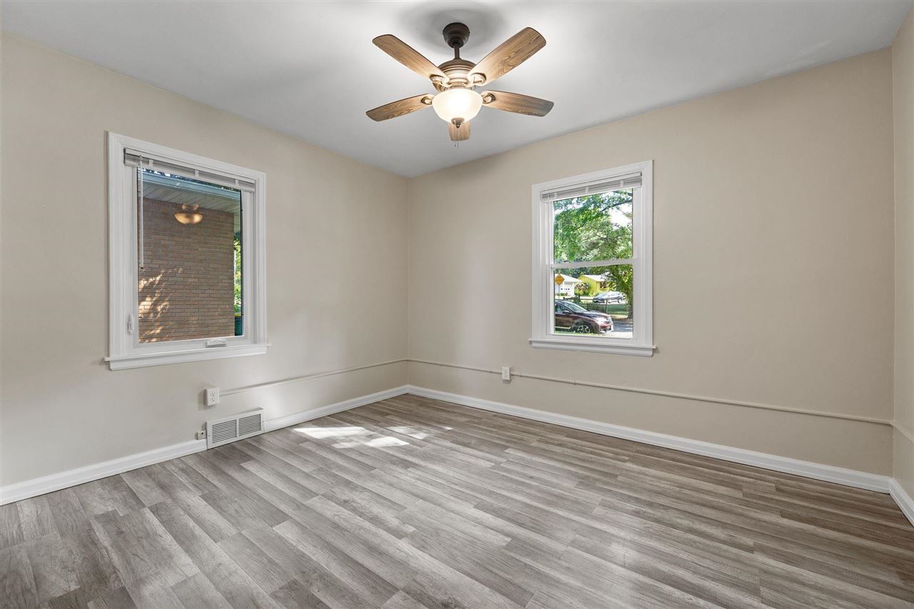 1607 Ridge Street Iowa City IA 52240