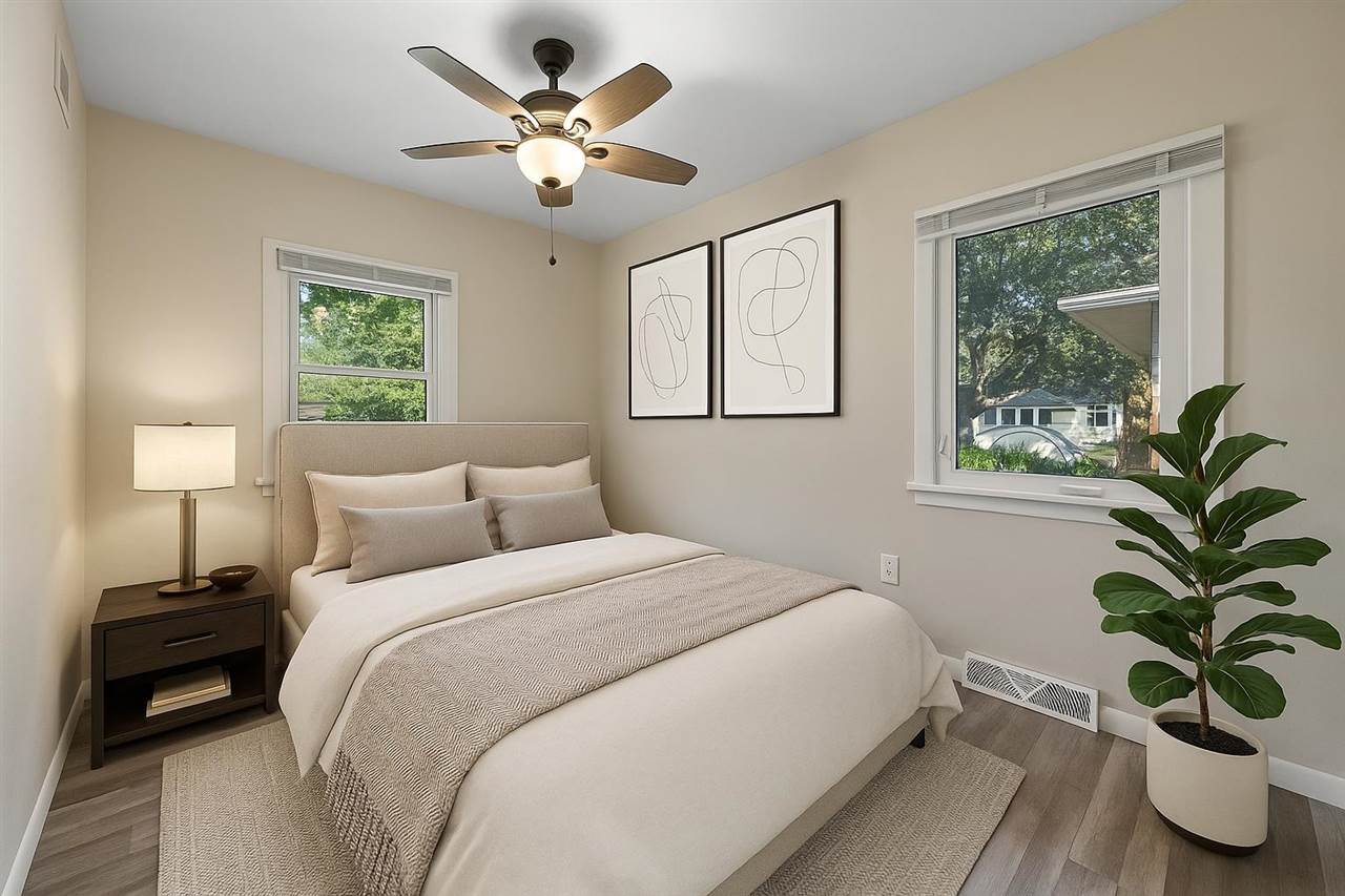 1607 Ridge Street Iowa City IA 52240