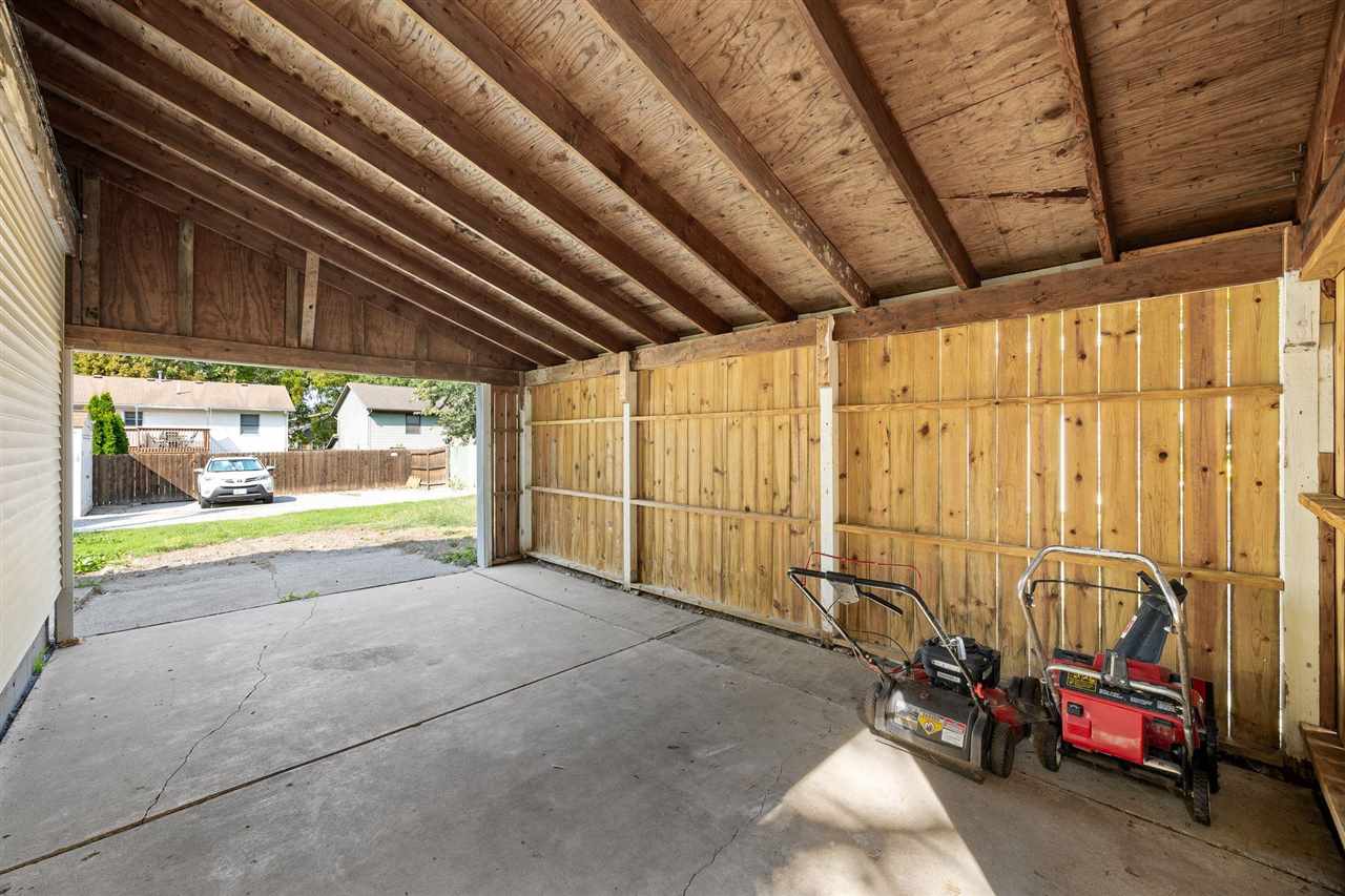 1607 Ridge Street Iowa City IA 52240