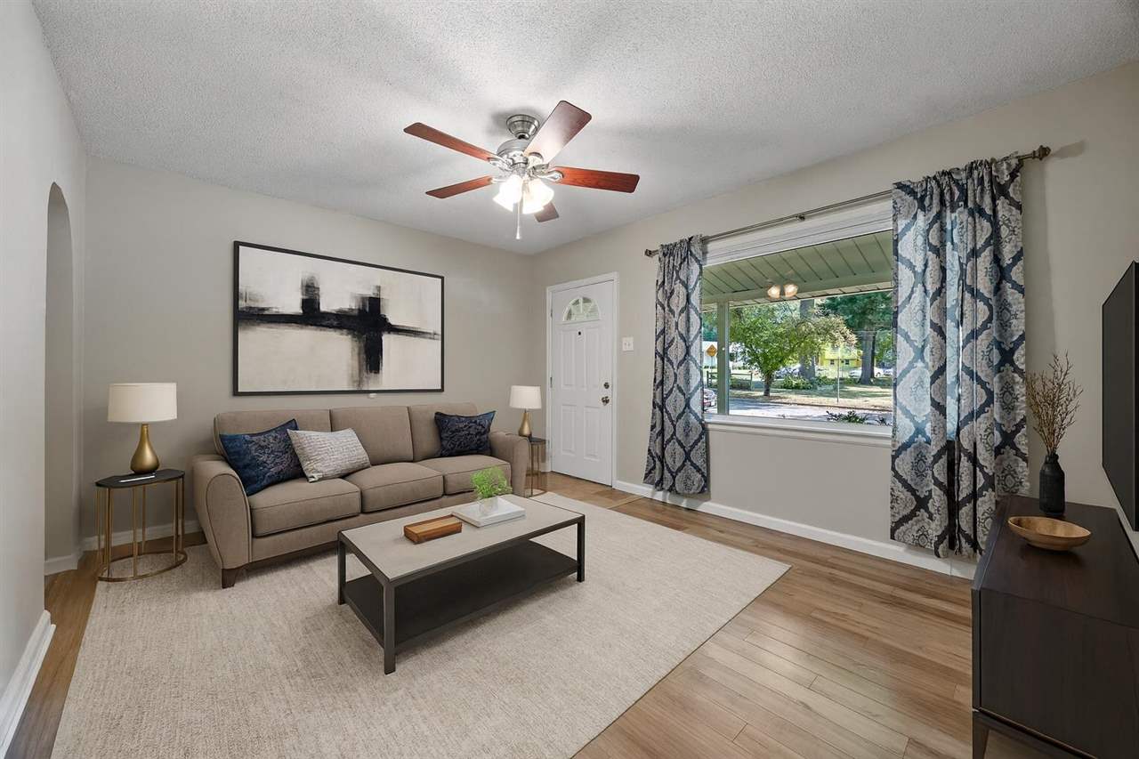 1607 Ridge Street Iowa City IA 52240