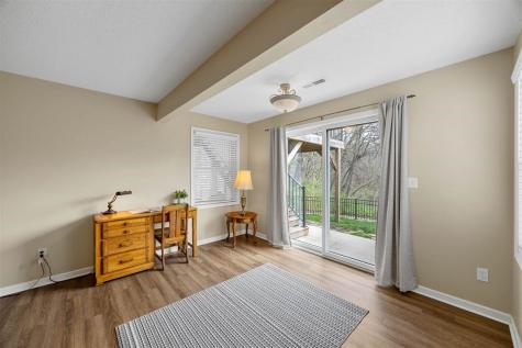 1926 Meadow Ridge Lane Iowa City IA 52245