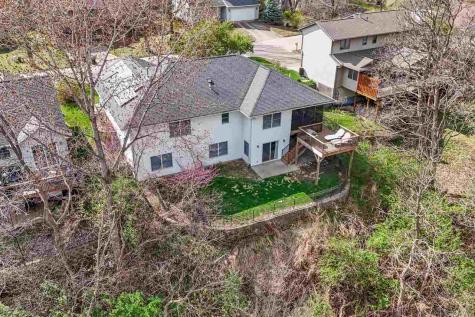 1926 Meadow Ridge Lane Iowa City IA 52245
