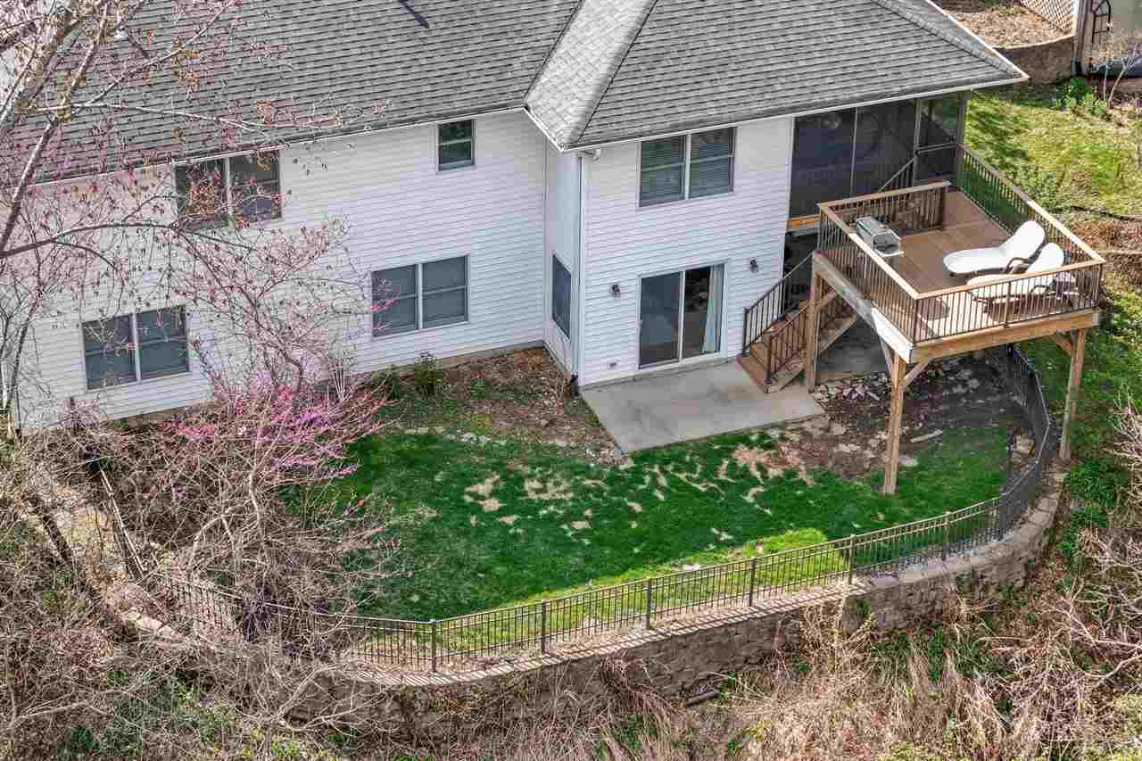 1926 Meadow Ridge Lane Iowa City IA 52245
