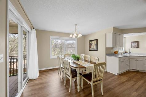 1926 Meadow Ridge Lane Iowa City IA 52245