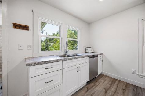 721 6th Street Kalona IA 52247