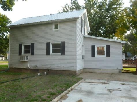 497 W Washington Street Marengo IA 52301