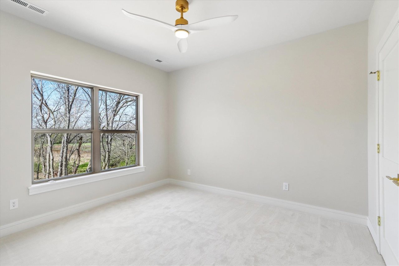 1204 Timber Trail Solon IA 52333