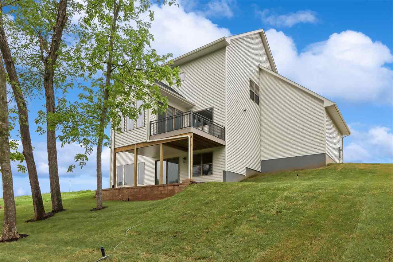 1204 Timber Trail Solon IA 52333