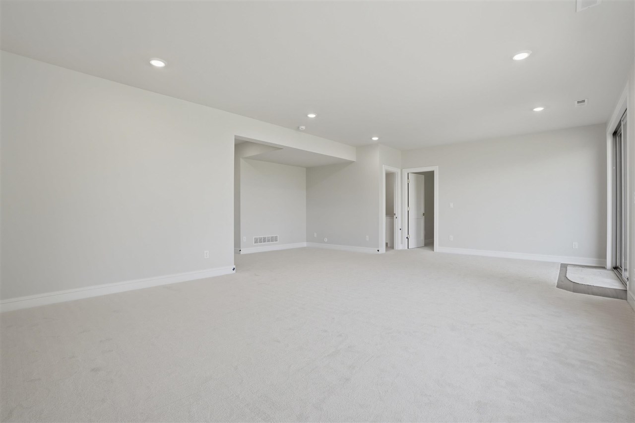 1204 Timber Trail Solon IA 52333