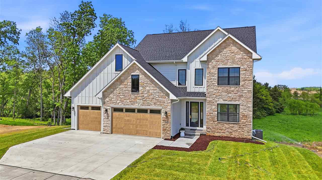 1204 Timber Trail Solon IA 52333