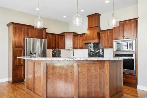 4617 Oak Creek Court NE Cedar Rapids IA 52411