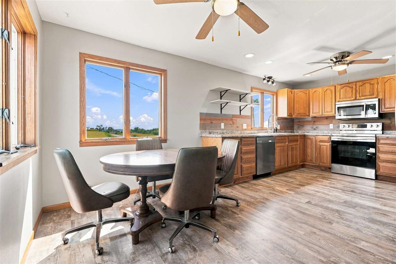3162 R Avenue North English IA 52316